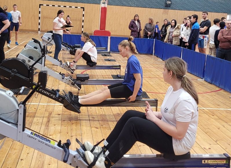 �� ������������� � ������ ���������� ������ ��������� 15 �������, ������ �� ������� - ������� �����������