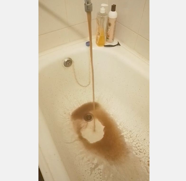 ������� �������, � ��������� ������� �� ������ ������� �������� ����, ��������� ��������� � ����� � ����������