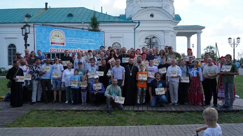 ������ ������� ������ ��������� �� ��������� � �������, � ����� ��� - ������ �� �������: �����