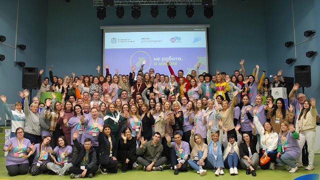 �� ������ � �� �����: ����� 200 ��������� ��������� � ������� ������ � �������