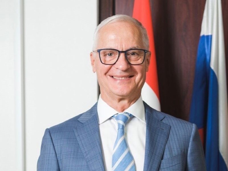 ����� �������� ������� ���� ������ � ������� ��� ������������������ �� ������ ������ ����� �� �����