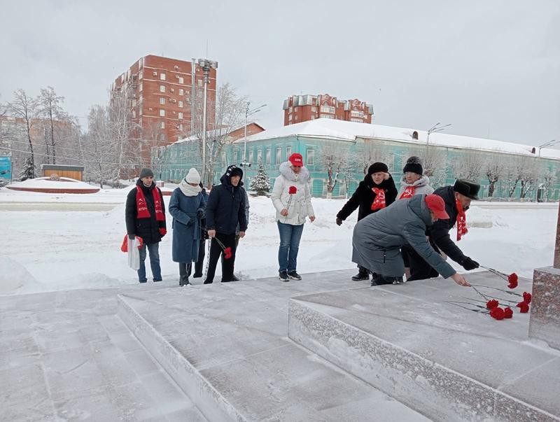 � ������� ���������� ������� ������ ������ ����������� ������: ������� - 100-����� ������ �����