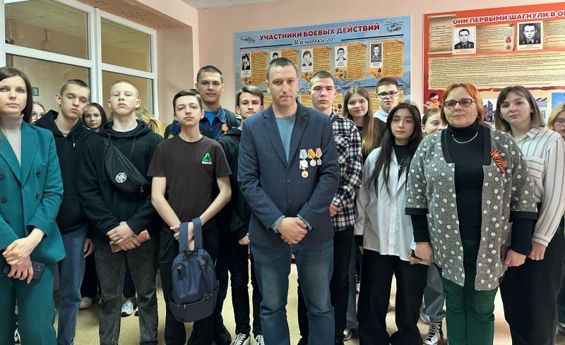 ������� � ��� ������, ��� � 1943 ���� ����� ������: �������� ����������� ���������������� �������� ����������� � �����������, ���������� ���