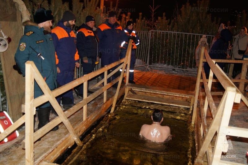 ����� 600 ������� �������� ����� � ������� � ��������� �������