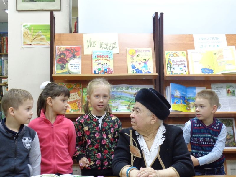 В декабре 85-летний юбилей встретит Галина Цыпленкова - «непослушный ручеек» сызранской поэзии и большой талант