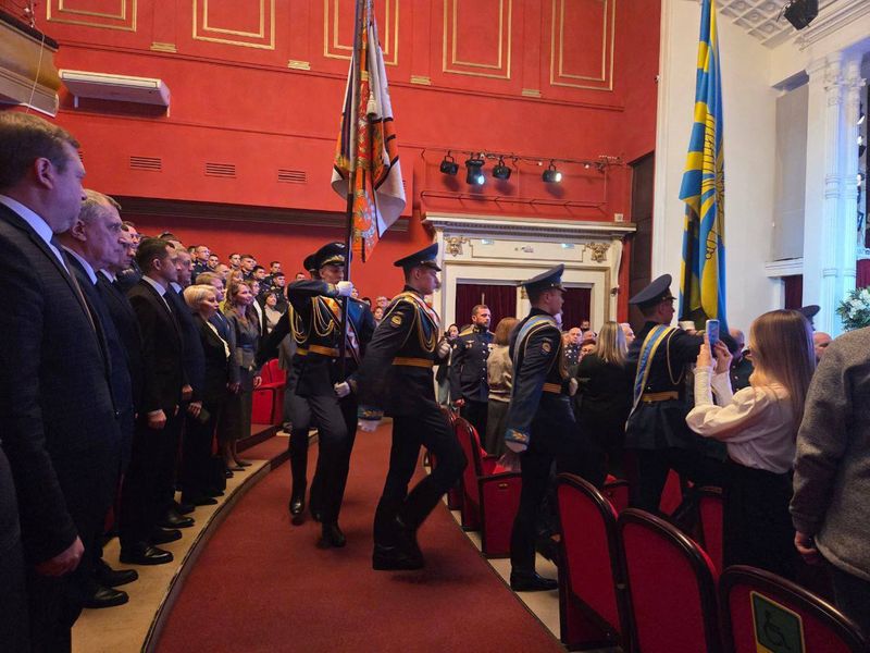 � ������ ��� ������ ���� ������� �� �������: � ������� ��������� � ����� ��� ��������� ��������� ������ � ������ ��������