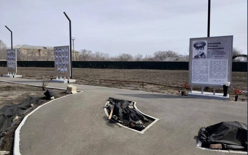 ���� ��������� �� ��� �����-����� ��������� � ������� ������� � ������������